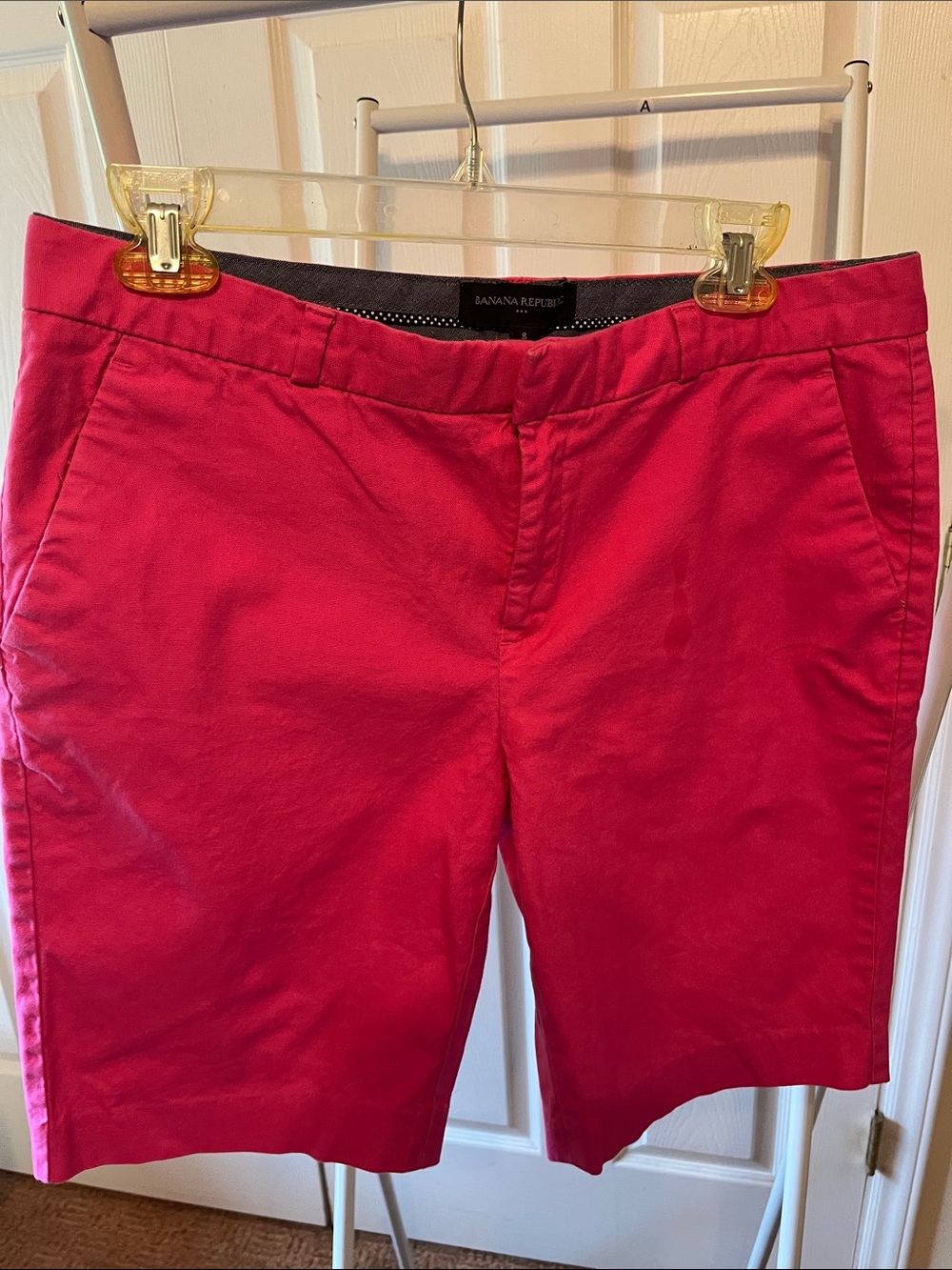 Banana Republic Bright Pink Chino Bermuda Shorts W17” L 19” Inseam 10”